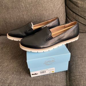 Life Stride Black Leather Slip on Sneakers